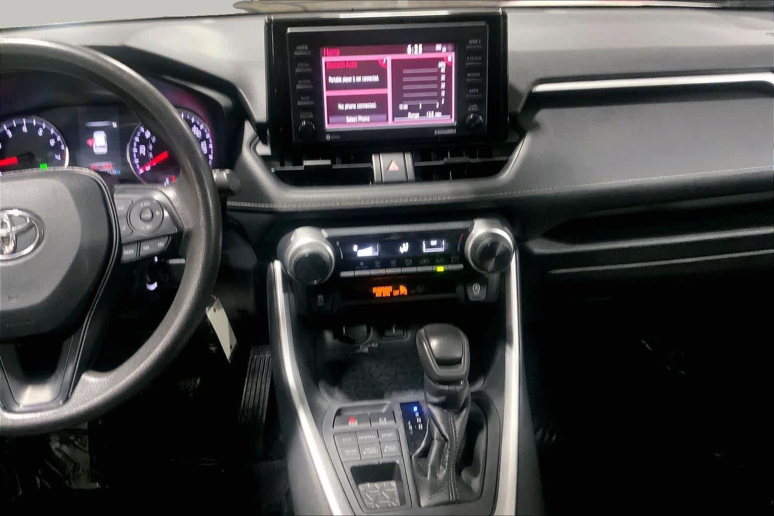 Used 2020 Toyota RAV4 LE w/ All Weather Liner Package AWD/4WD image 7