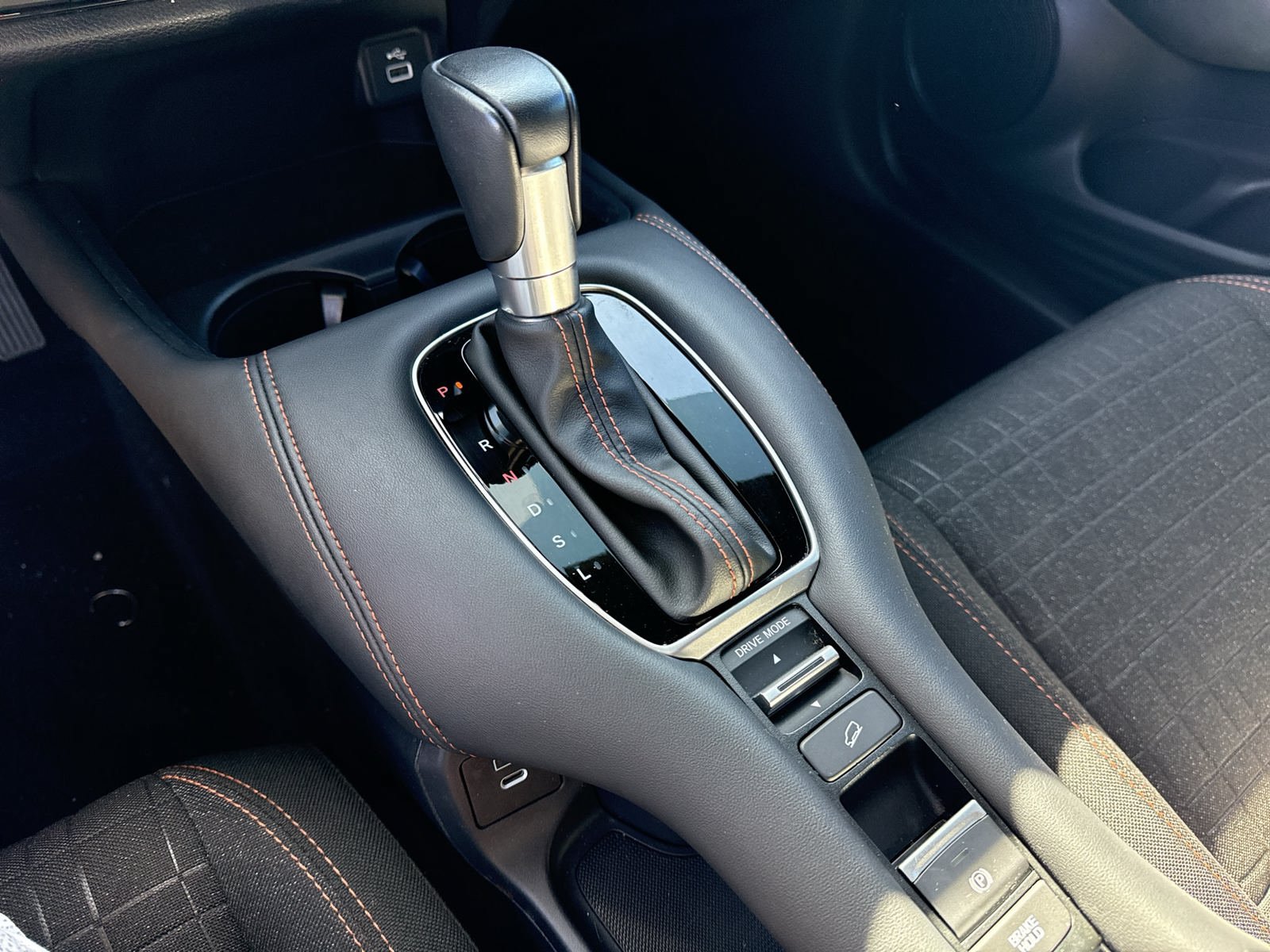 Certified 2024 Honda HR-V Sport image 15