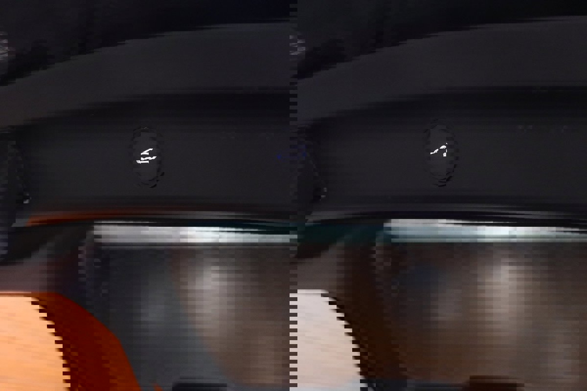 Used 2021 Tesla Model Y Long Range image 12