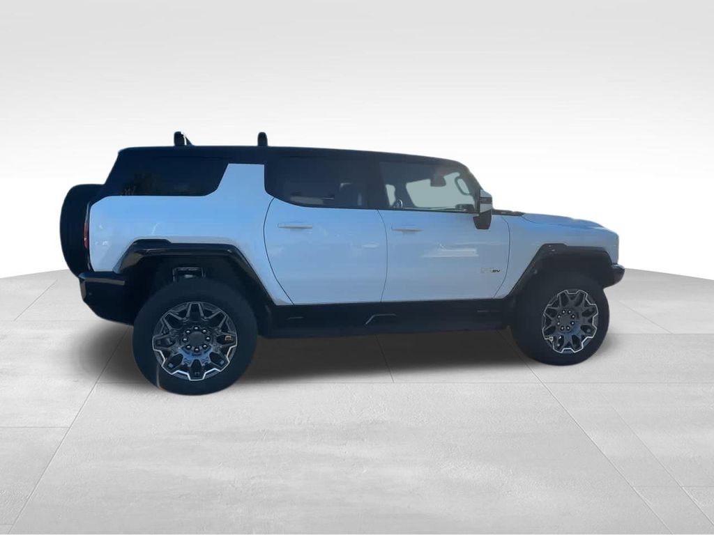 Used 2025 GMC Hummer EV 3X w/ LPO, Cargo Utility Package AWD/4WD image 9