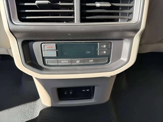 New 2026 Volkswagen Atlas SE image 8