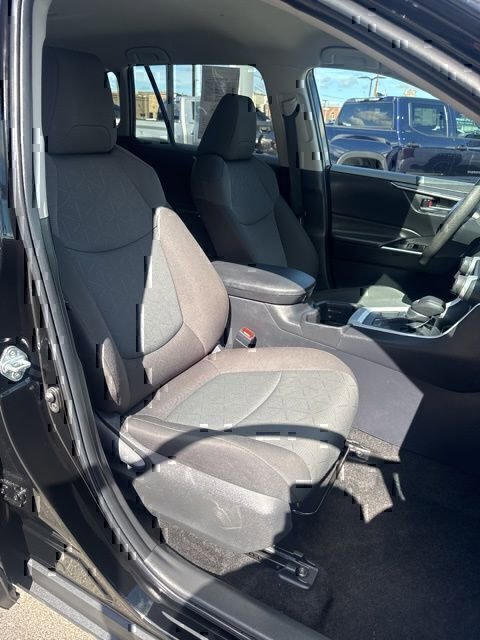 Certified 2024 Toyota RAV4 XLE AWD/4WD image 12