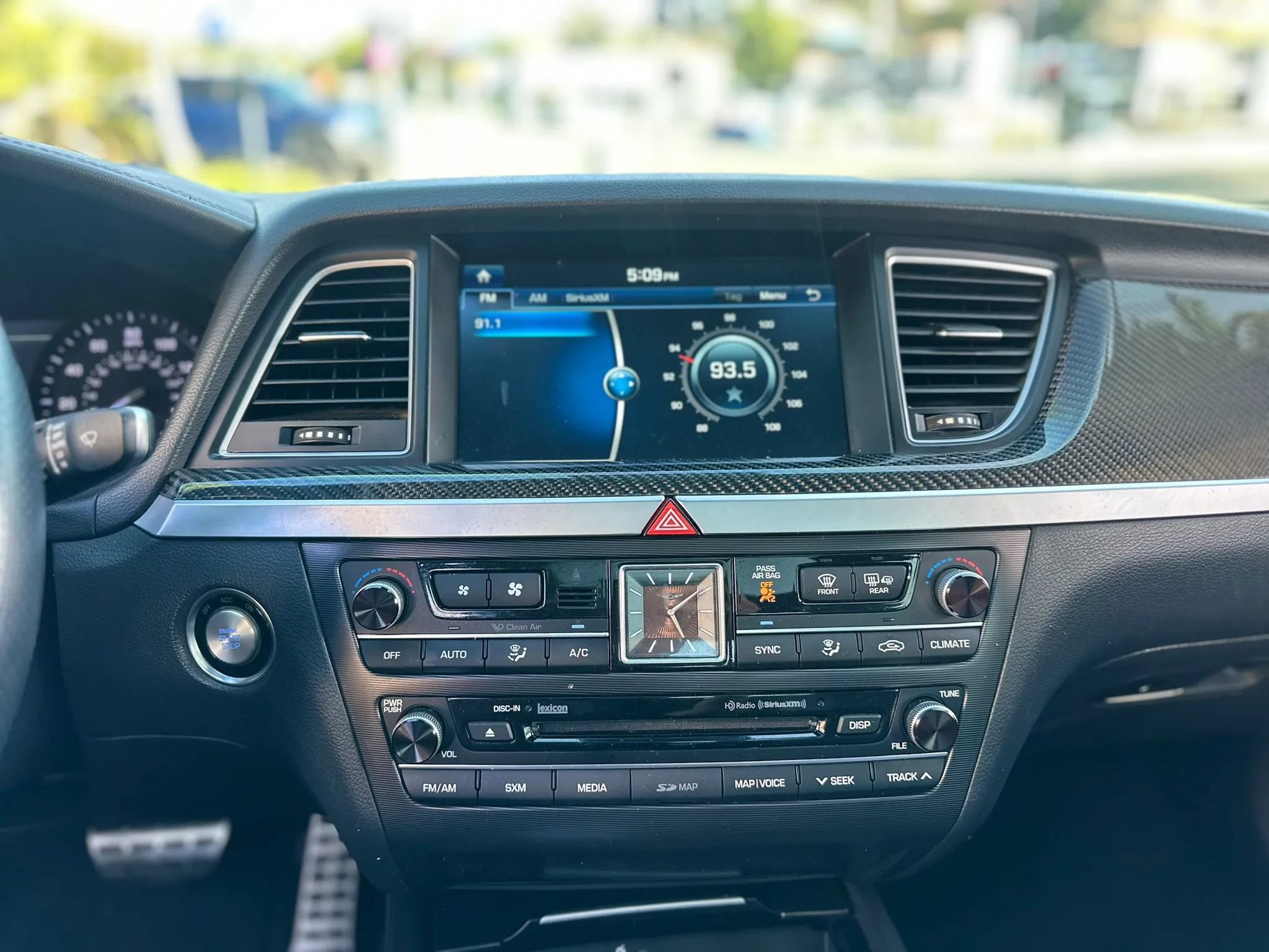 Used 2018 Genesis G80 3.3T Sport RWD image 49
