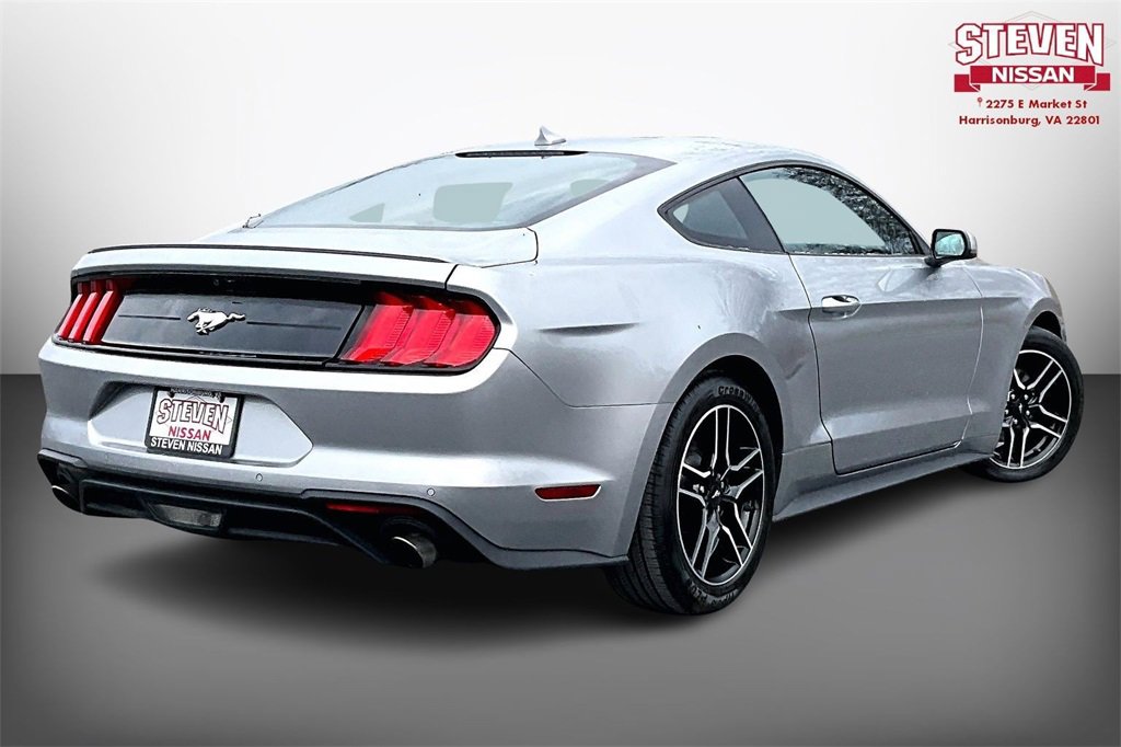 Used 2023 Ford Mustang Premium image 6