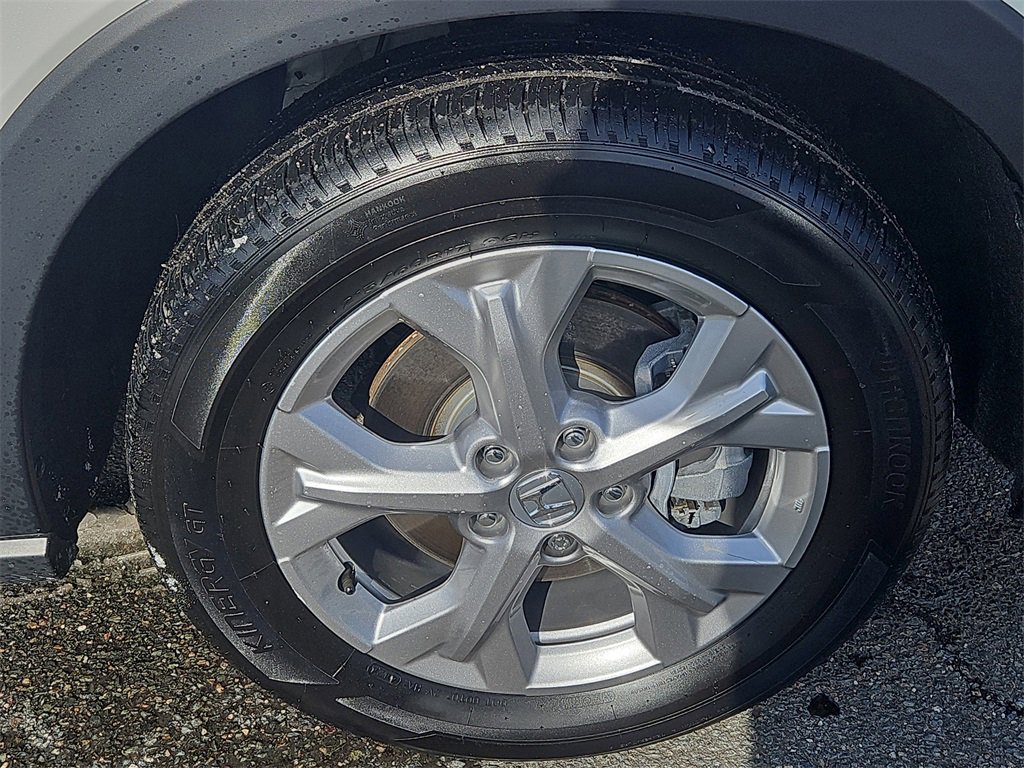Certified 2025 Honda HR-V LX image 10