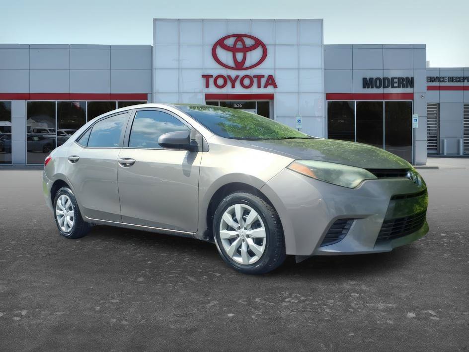 Used 2016 Toyota Corolla LE FWD image 8