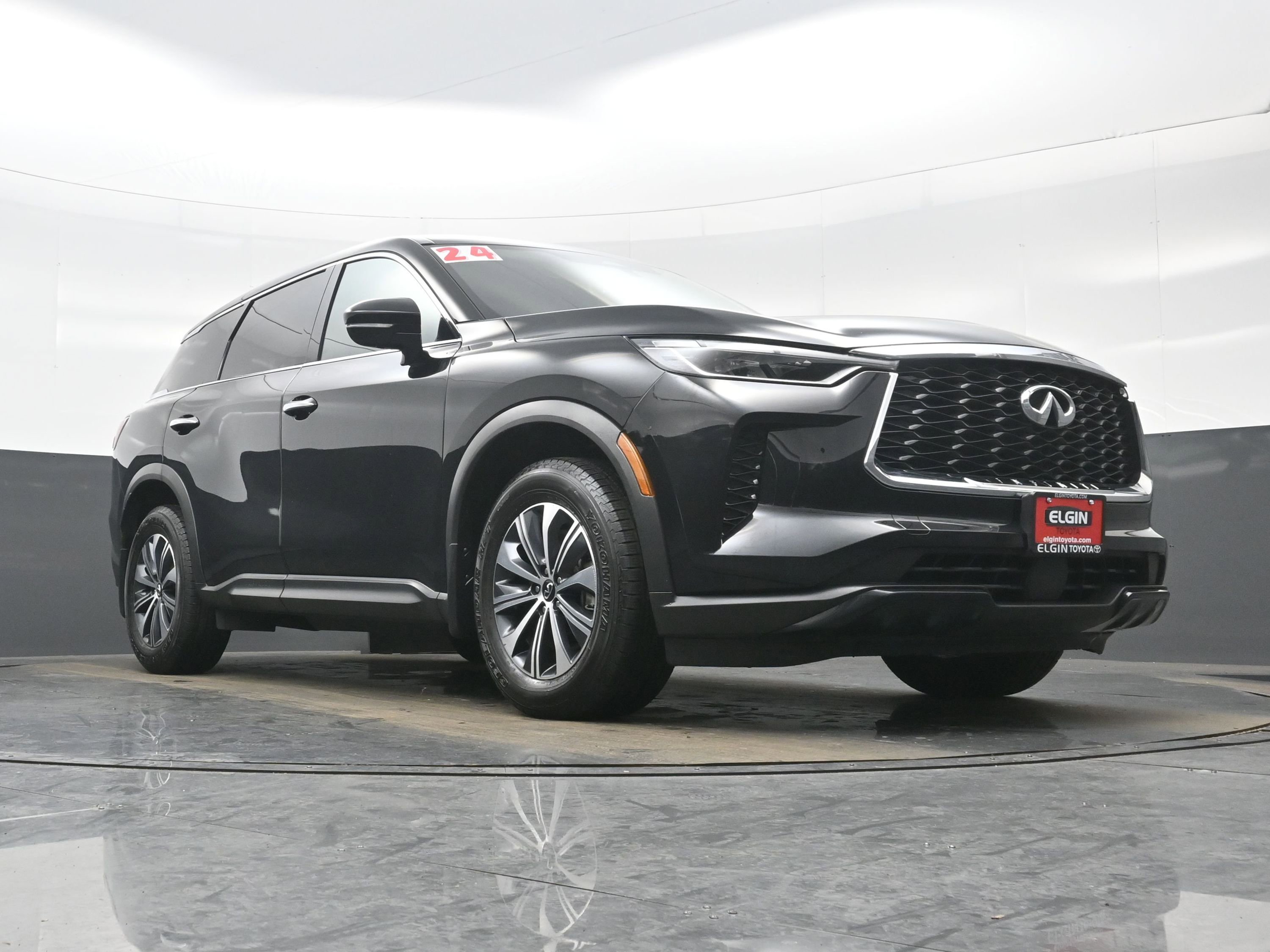 Used 2024 INFINITI QX60 Pure image 28