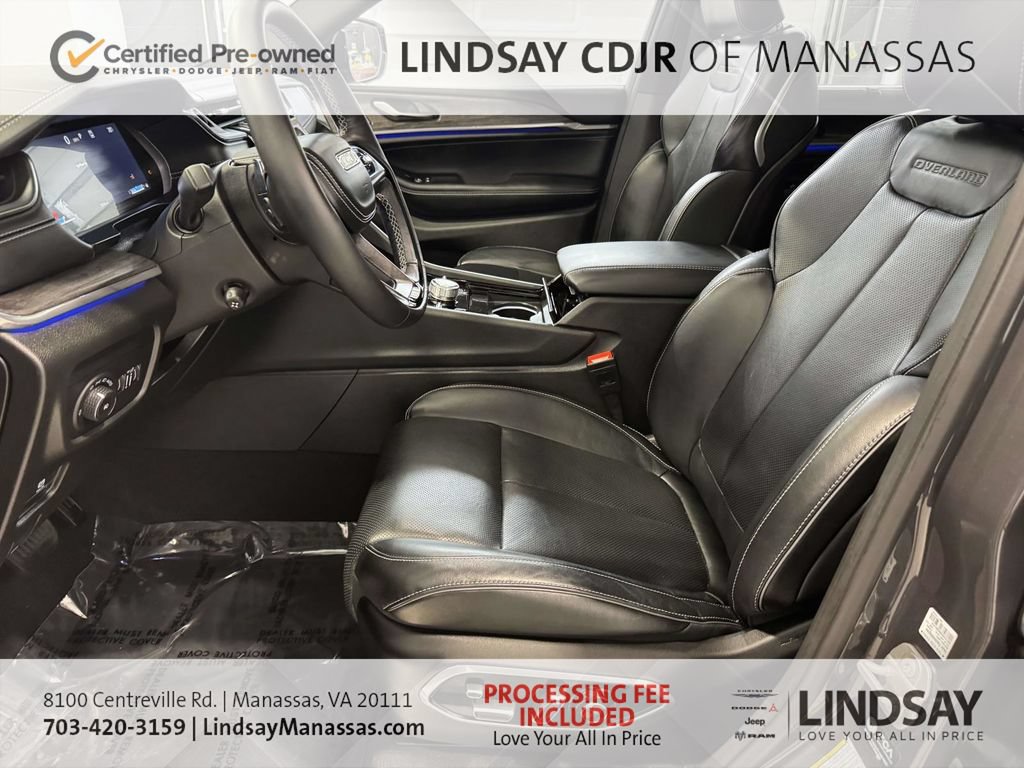 Used 2025 Jeep Grand Cherokee L Overland w/ Advanced Protech Group III AWD/4WD image 19