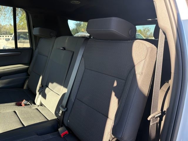 New 2026 Chevrolet Suburban LS image 23