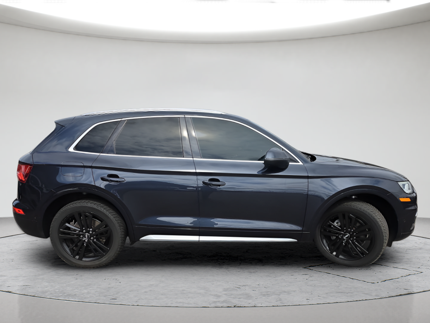 Used 2020 Audi Q5 Prestige AWD/4WD image 3