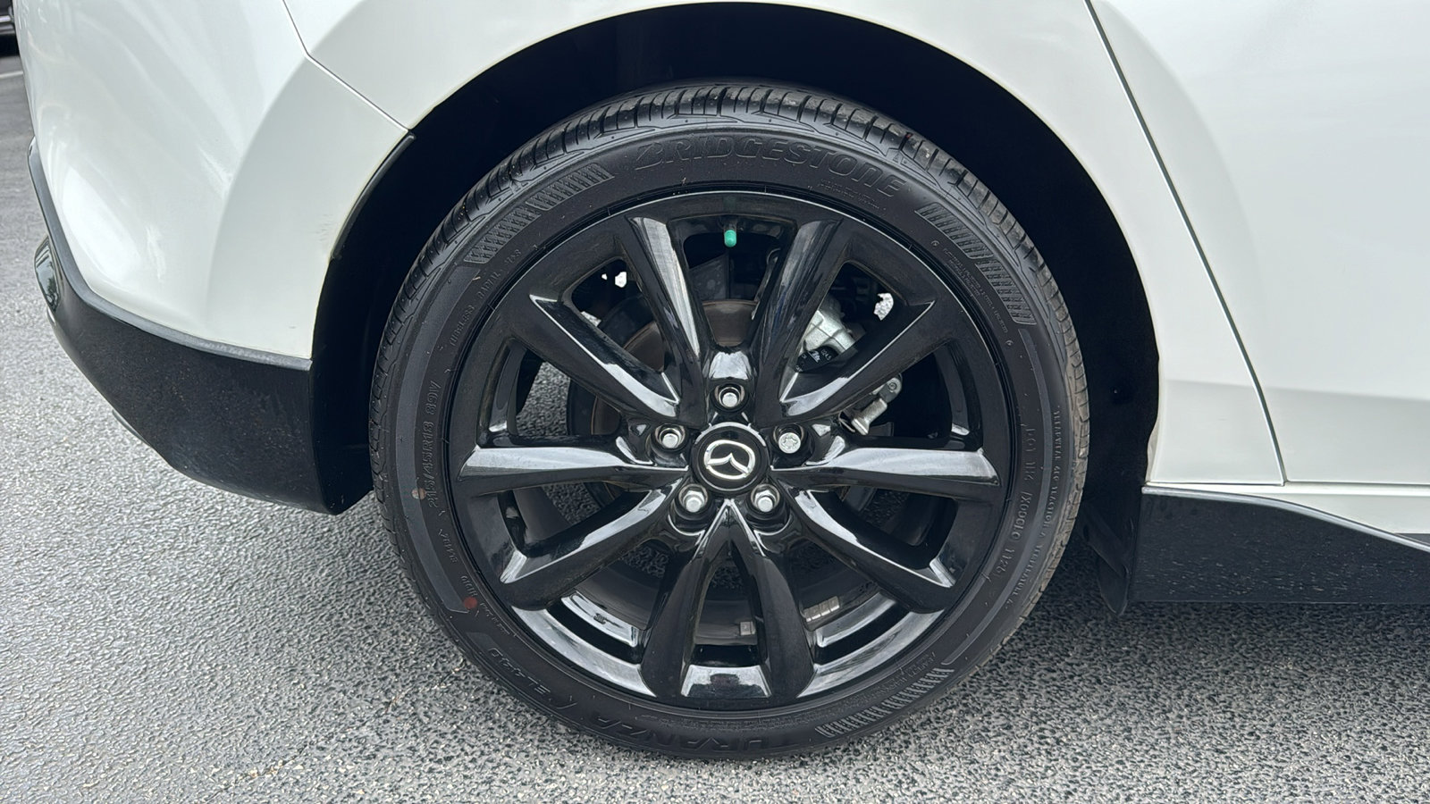 Used 2025 MAZDA MAZDA3 Hatchback w/ Appearance Package image 10