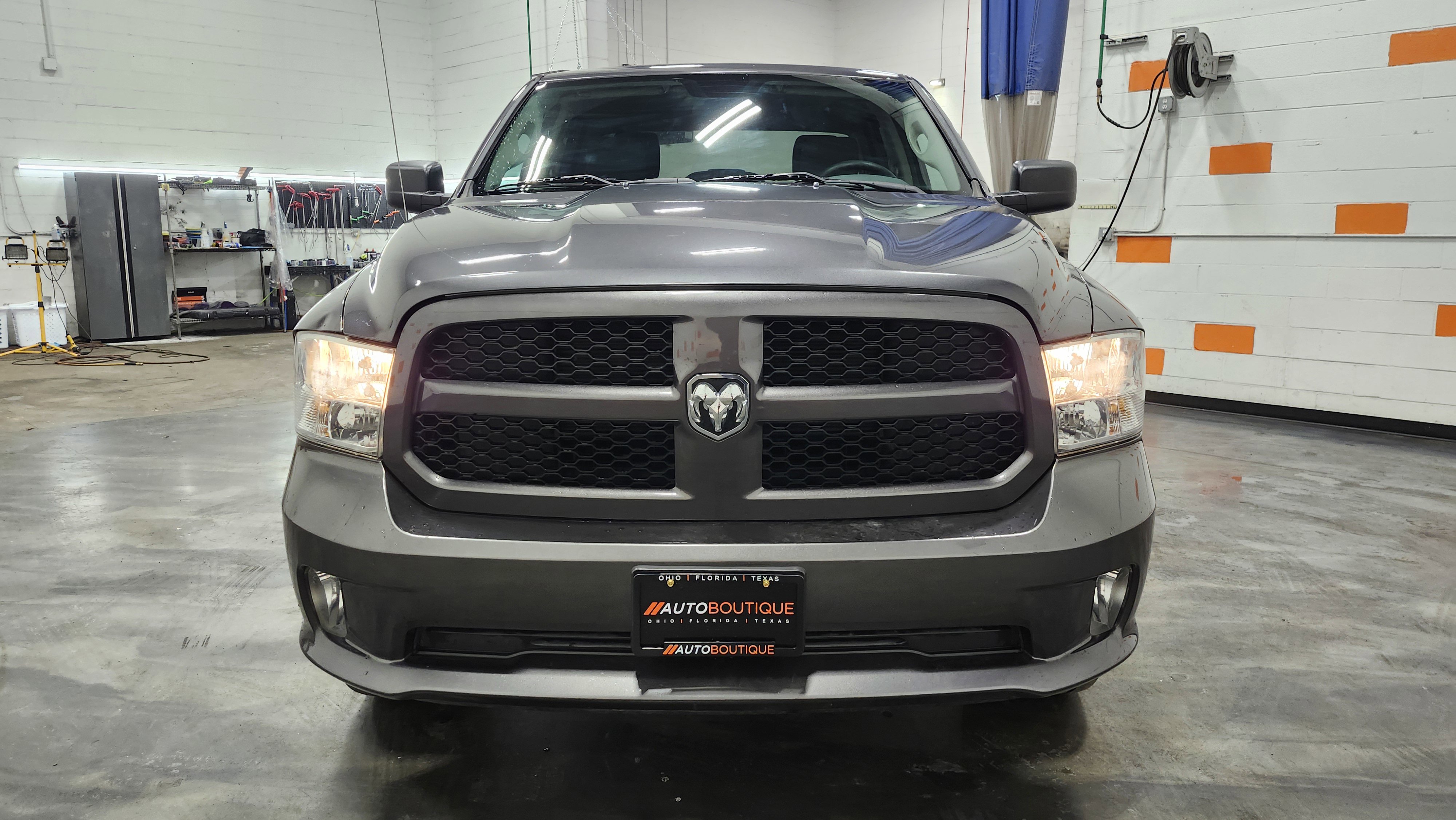 Used 2017 RAM 1500 Express w/ Express Value Package image 9
