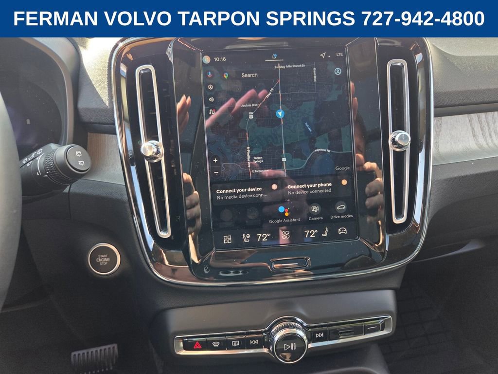 New 2026 Volvo XC40 B4 Plus w/ Protection Package Premier image 25