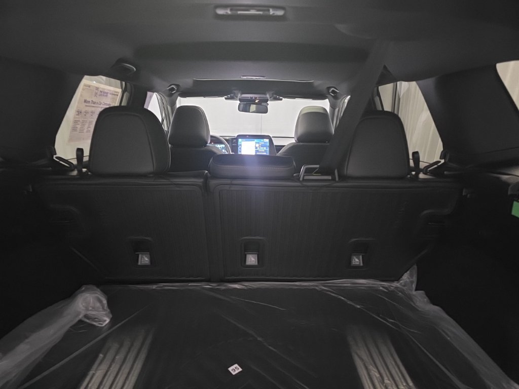 New 2026 Subaru Outback Limited XT AWD/4WD image 7