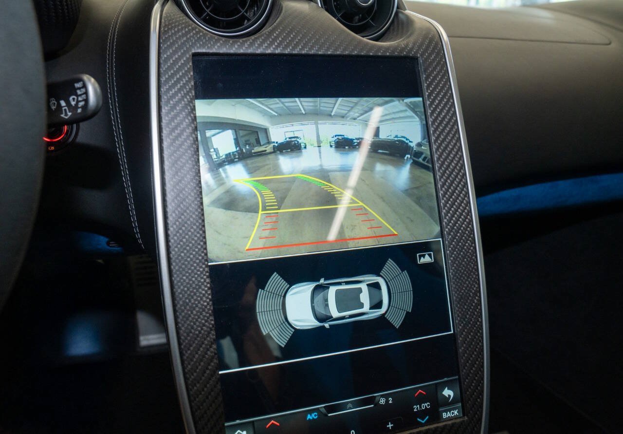 Used 2017 McLaren 570S RWD image 47