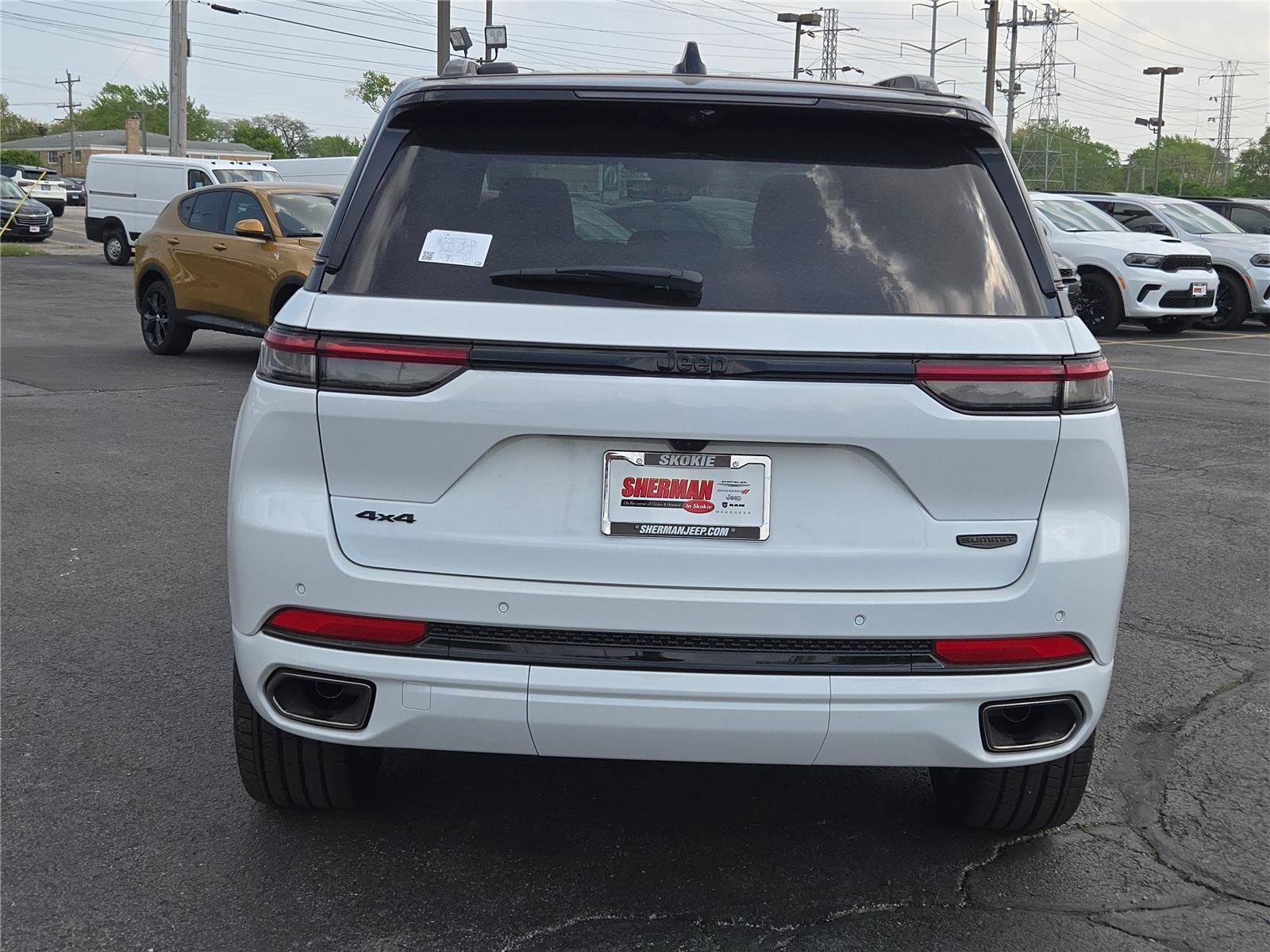 New 2025 Jeep Grand Cherokee Summit image 18