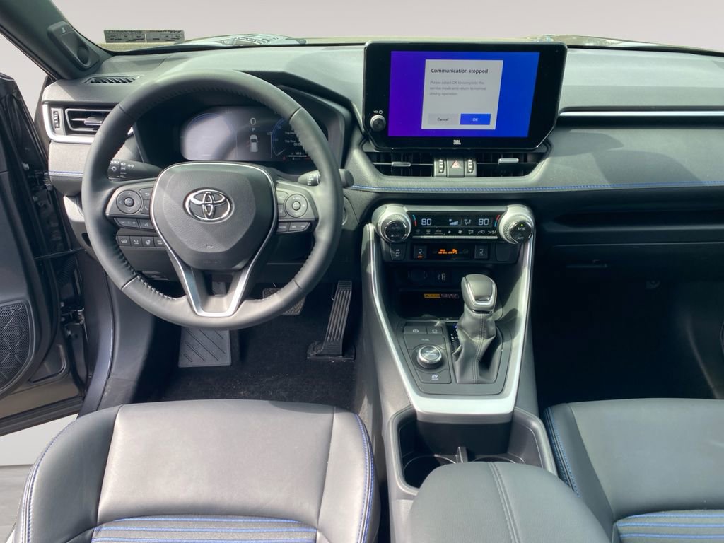 Used 2025 Toyota RAV4 XSE w/ Advanced Technology Package image 10