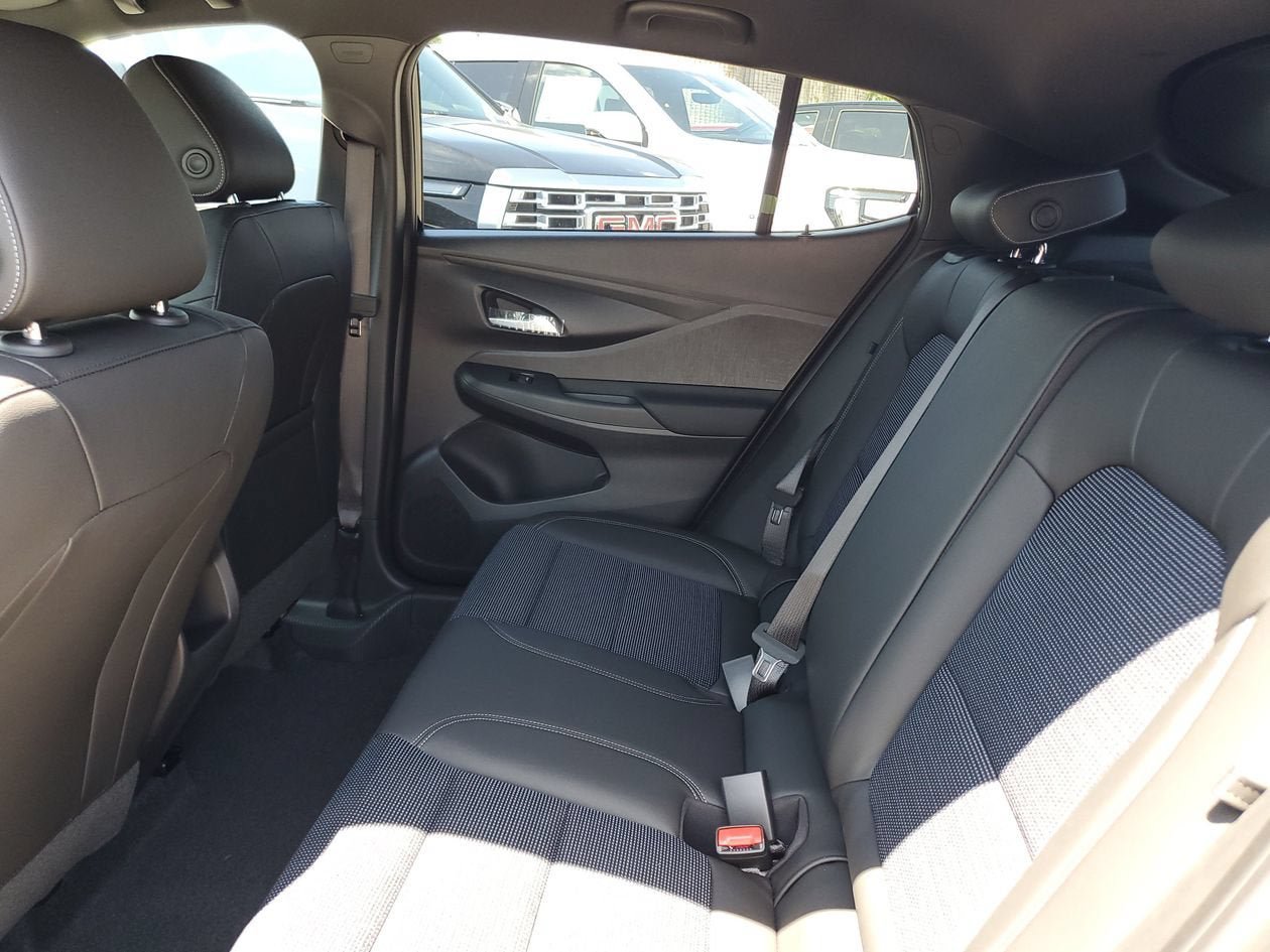 New 2026 Buick Envista Preferred FWD image 10