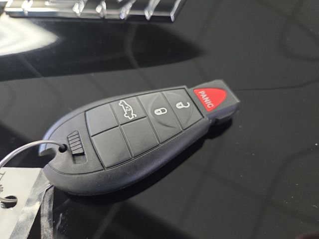 Used 2012 Dodge Challenger R/T image 25