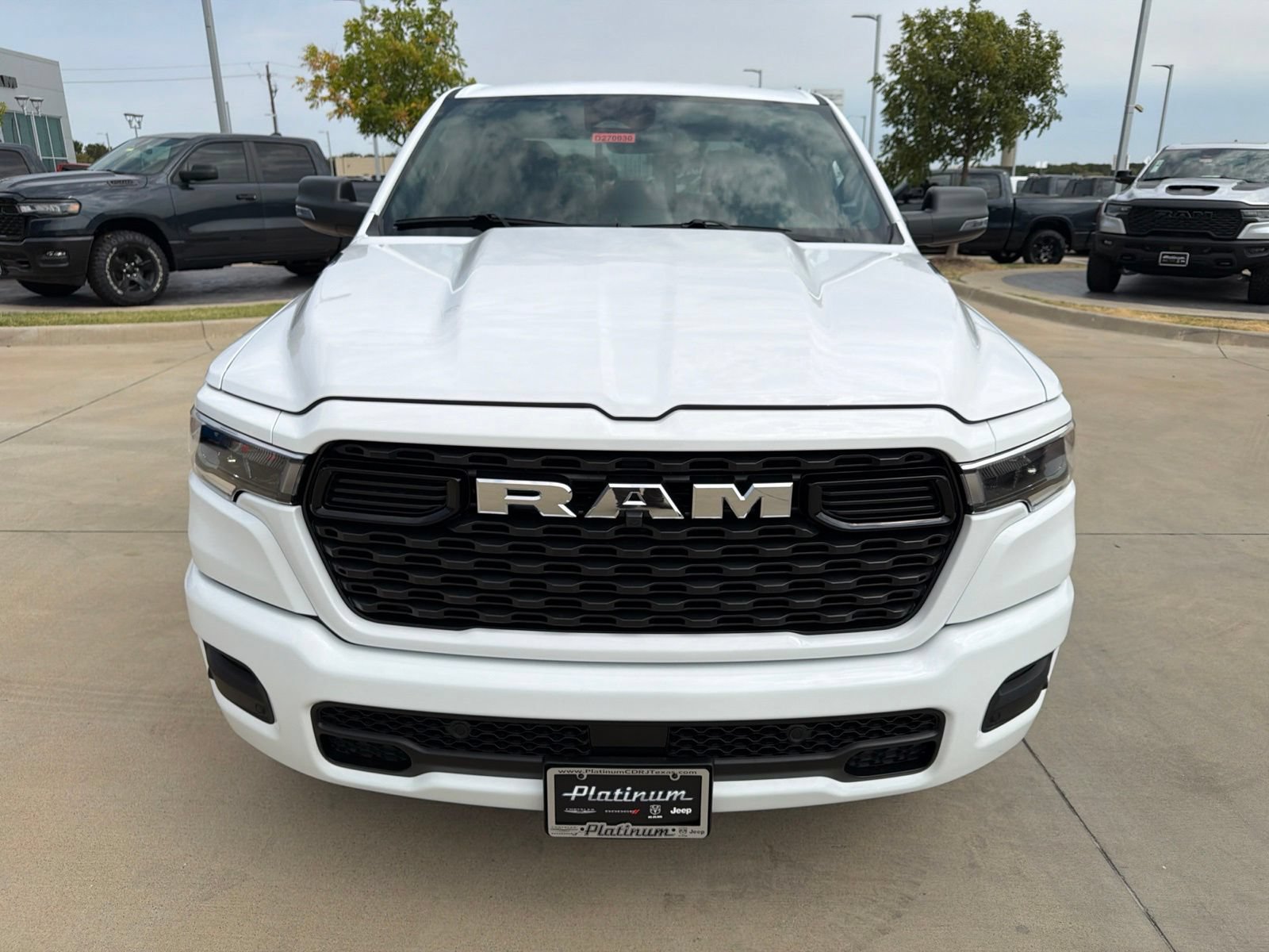 New 2027 RAM 1500 4x4 Crew Cab image 8