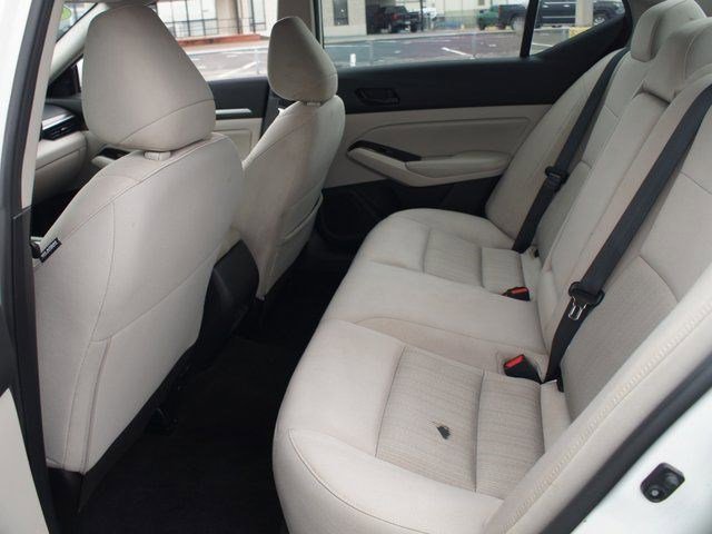 Used 2023 Nissan Altima 2.5 SV image 13