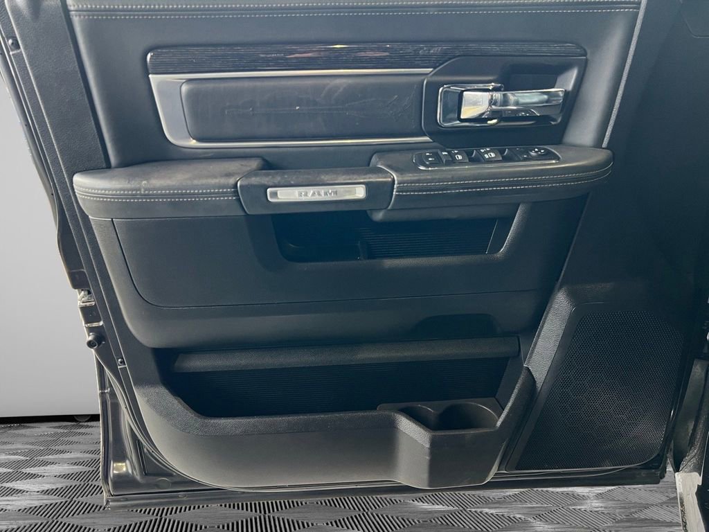 Used 2015 RAM 1500 Limited image 21