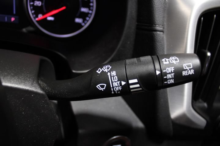 Used 2024 GMC Terrain SLT w/ Infotainment Package II AWD/4WD image 38