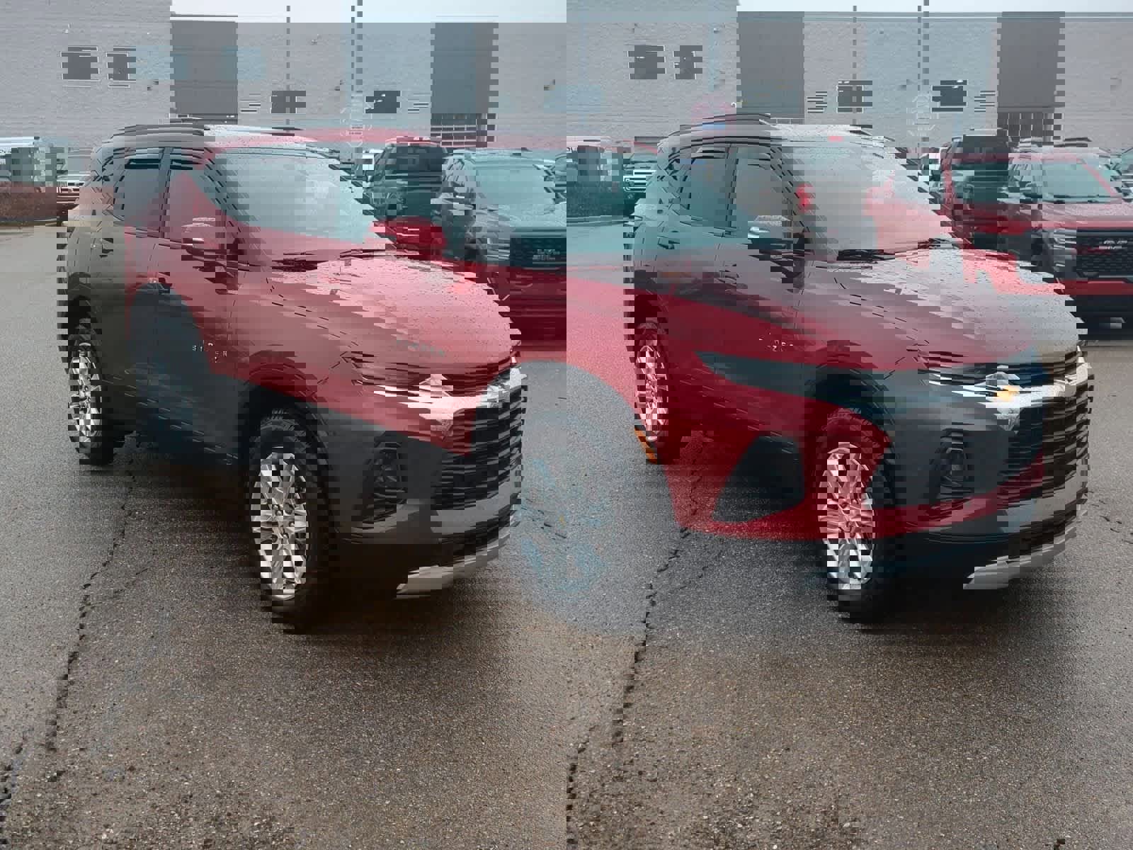 Used 2021 Chevrolet Blazer LT image 2