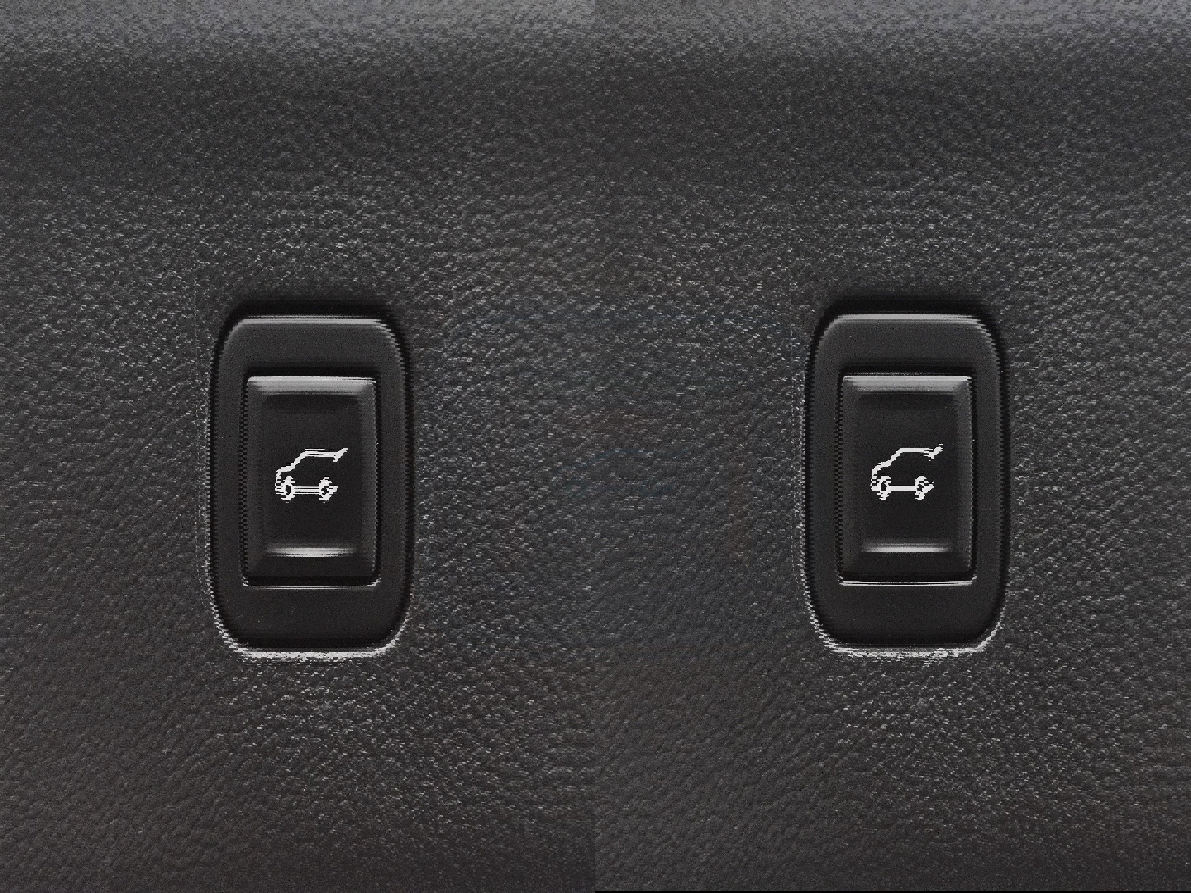 Used 2023 Buick Enclave Premium w/ Experience Buick Package image 10