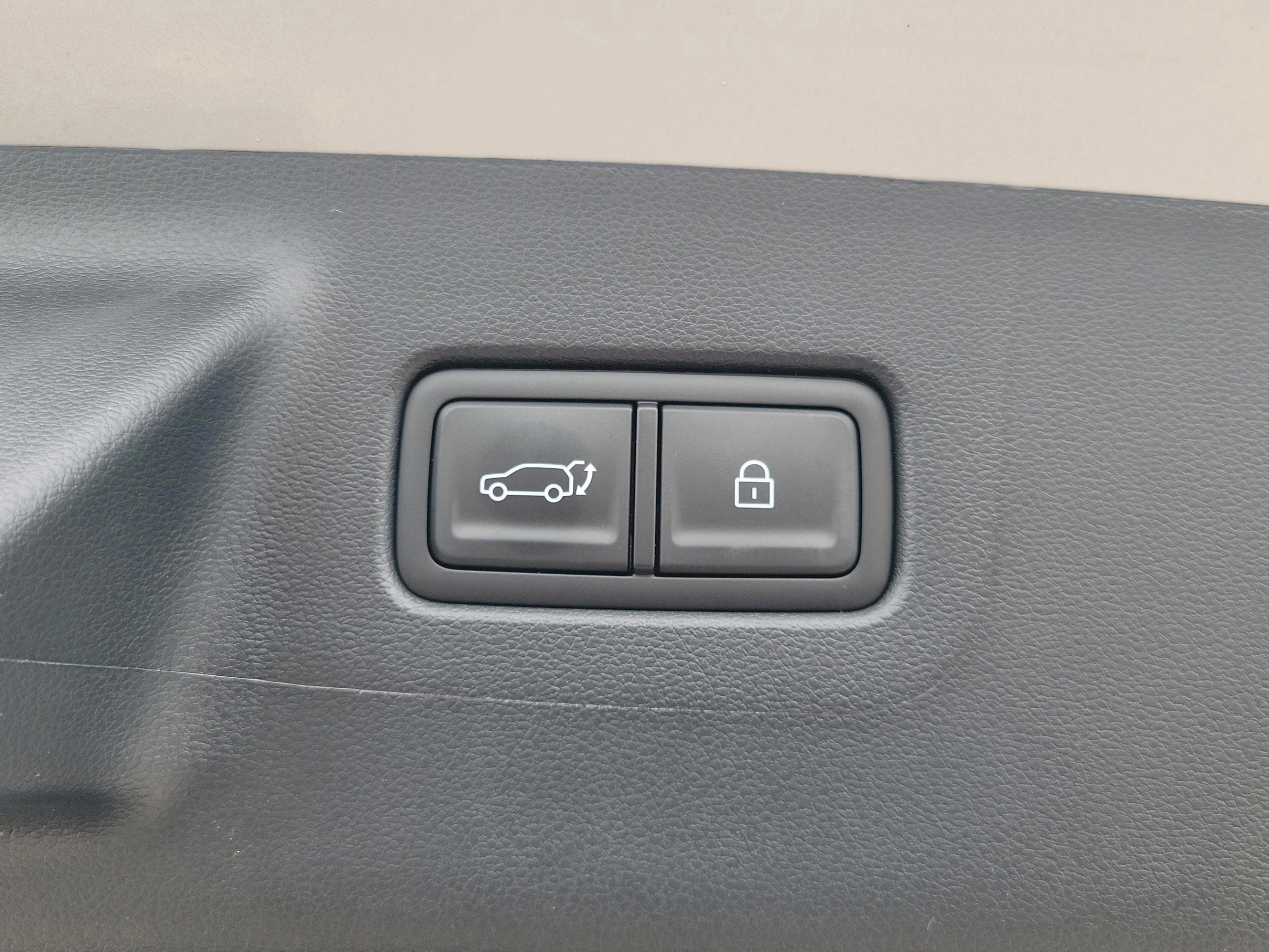 New 2026 Hyundai Santa Fe SE image 26