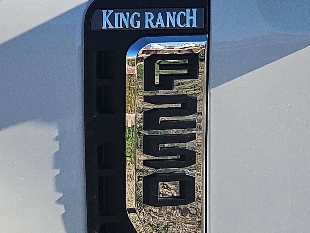 Used 2024 Ford F250 King Ranch w/ FX4 Off-Road Package image 23