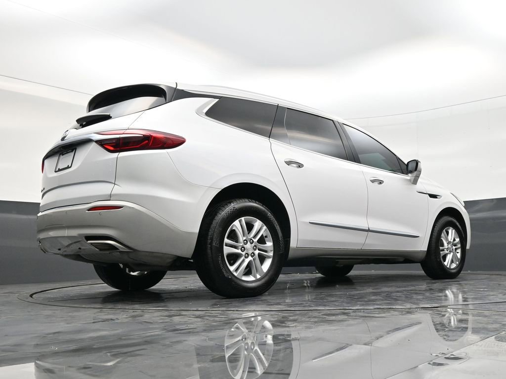 Used 2021 Buick Enclave Essence w/ Sound and Sites Package image 24