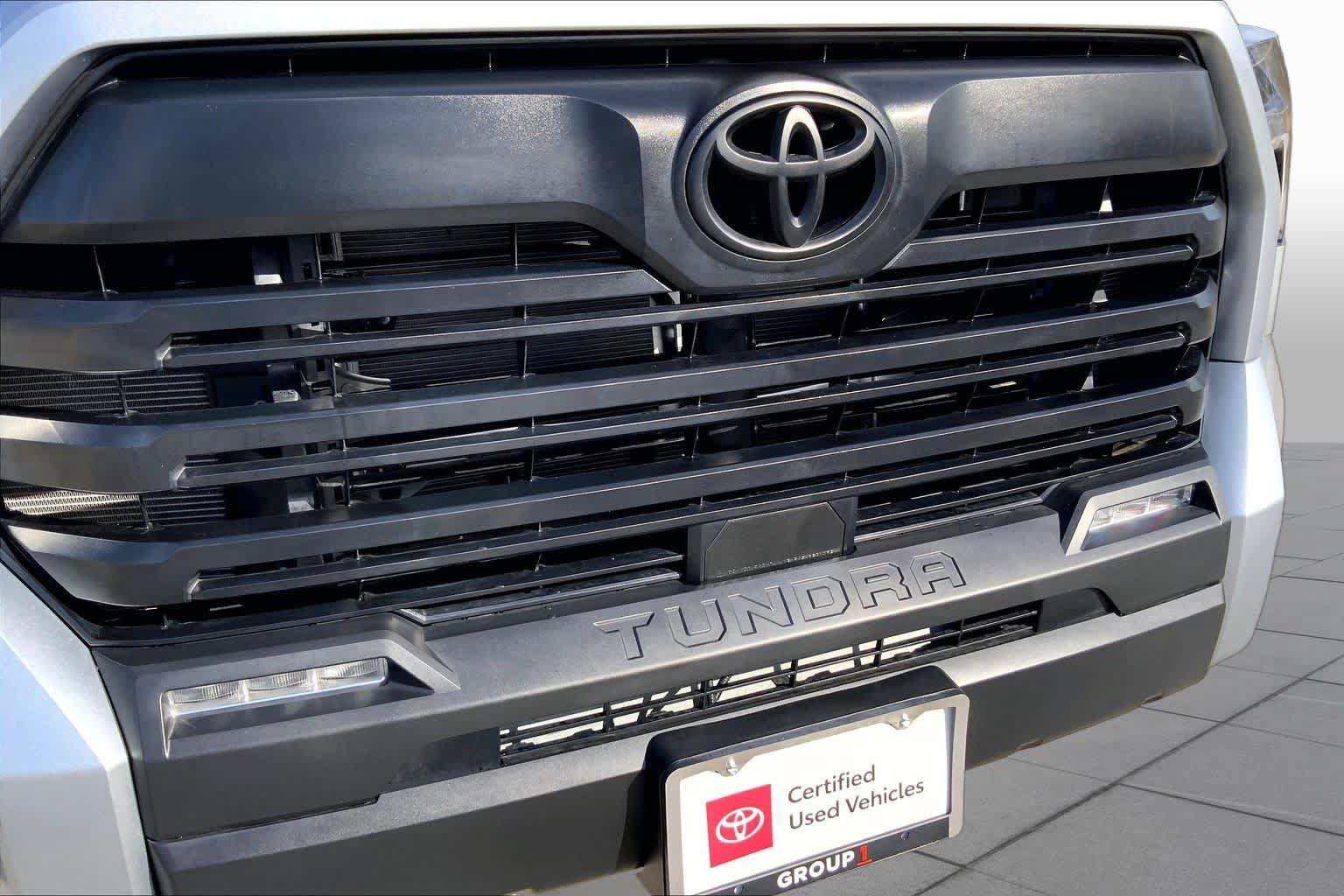 Used 2026 Toyota Tundra SR5 w/ SX Package AWD/4WD image 28