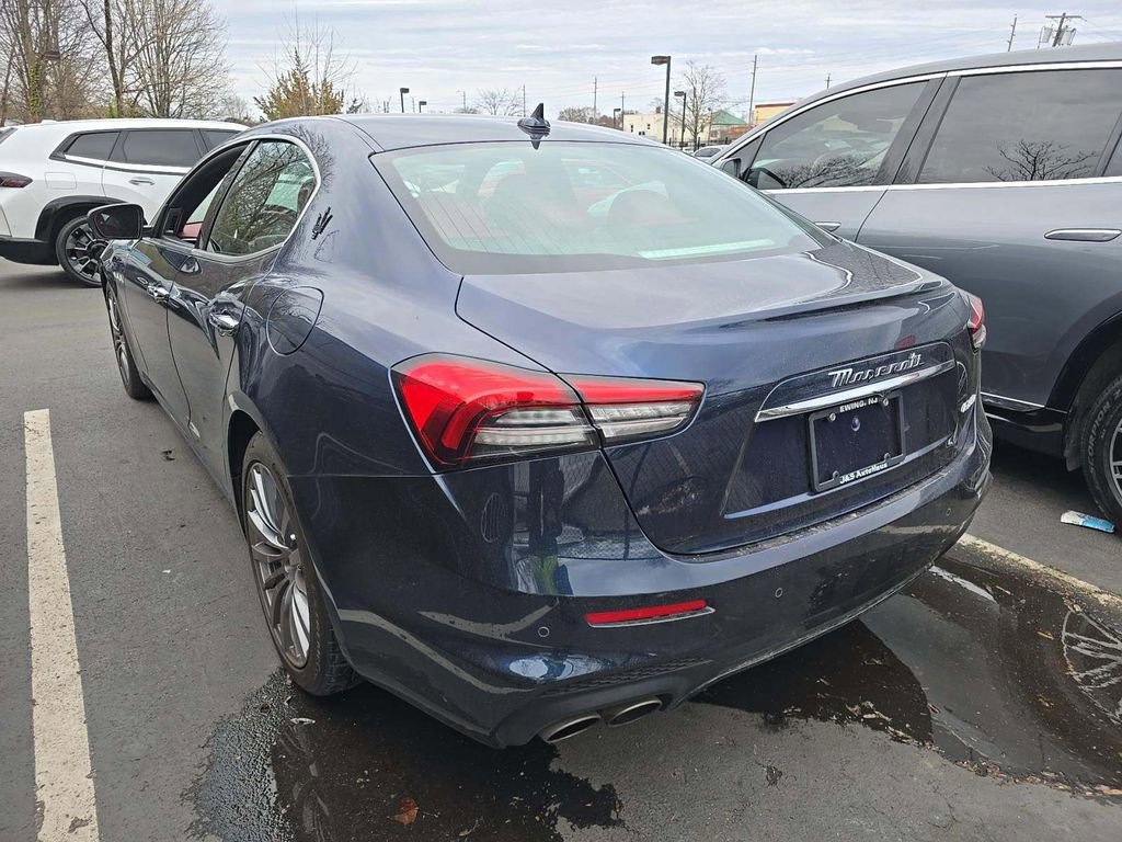 Used 2023 Maserati Ghibli Modena image 4