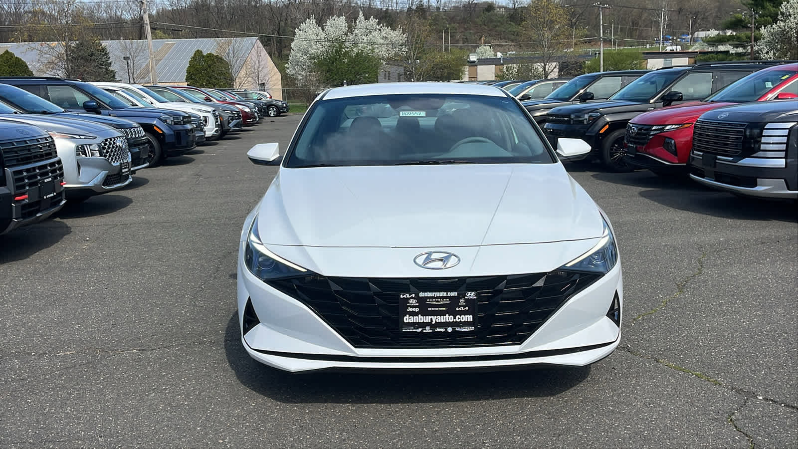Used 2023 Hyundai Elantra SEL FWD image 2