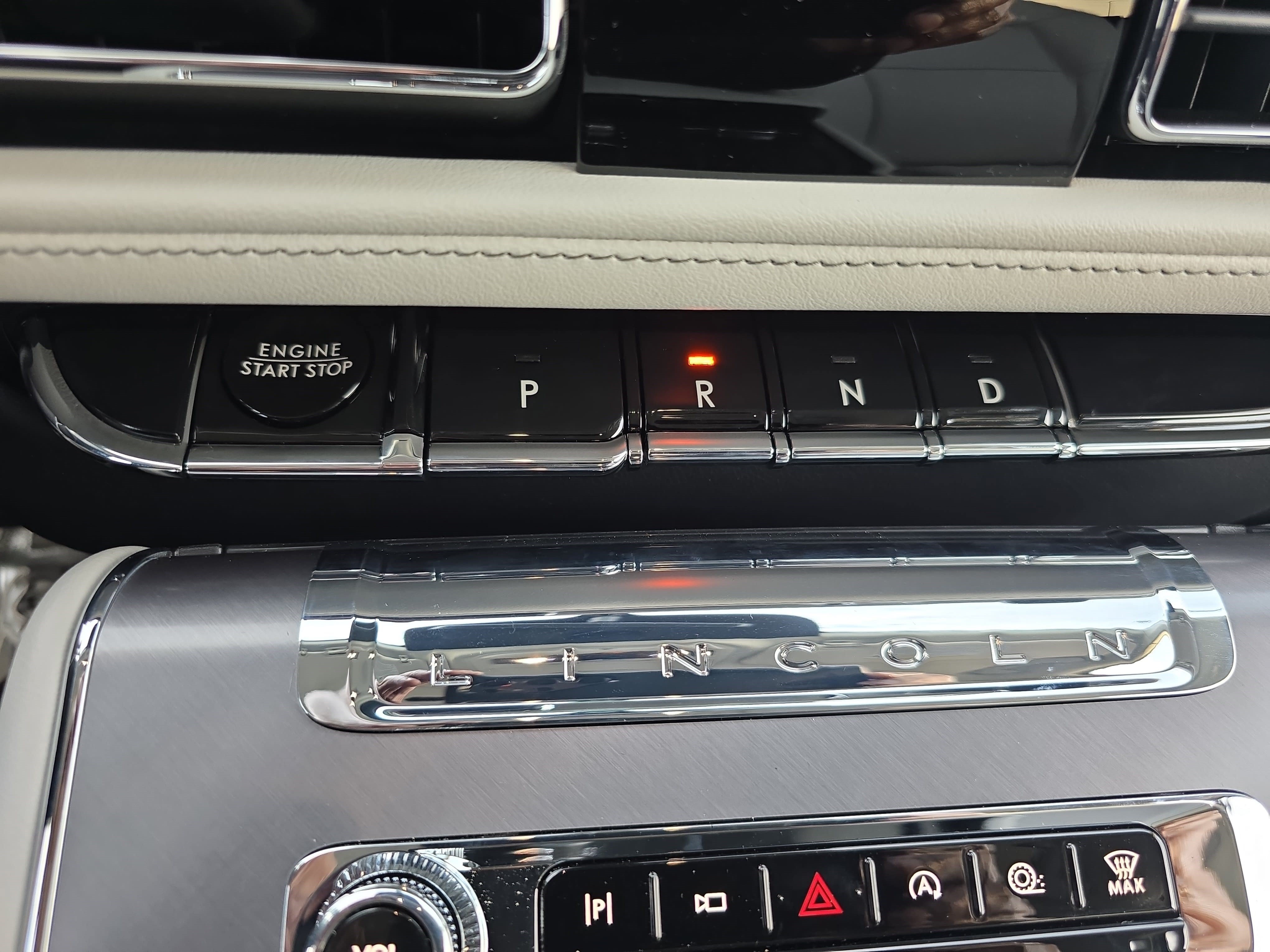 New 2026 Lincoln Aviator 2WD image 24