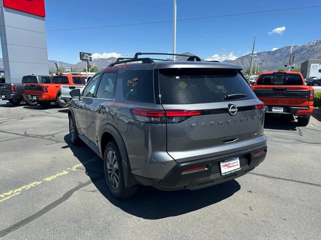 New 2026 Nissan Pathfinder SV AWD/4WD image 9