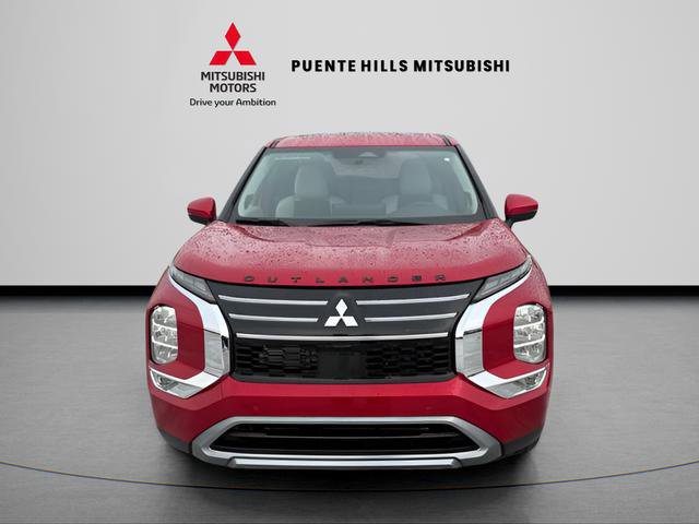 New 2026 Mitsubishi Outlander SE FWD image 2