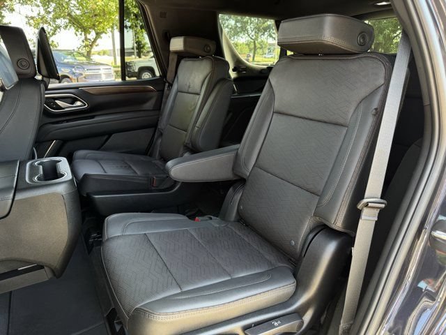Used 2024 Chevrolet Tahoe High Country w/ Advanced Technology Package AWD/4WD image 29
