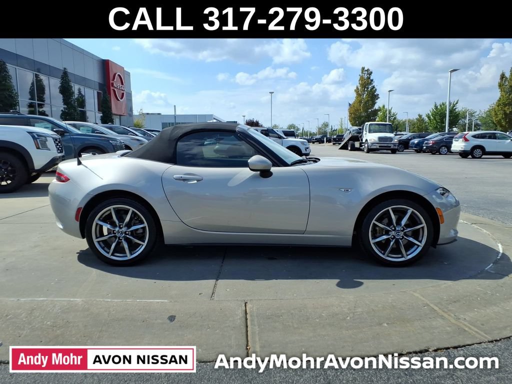 Used 2022 MAZDA MX-5 Miata Grand Touring RWD image 8
