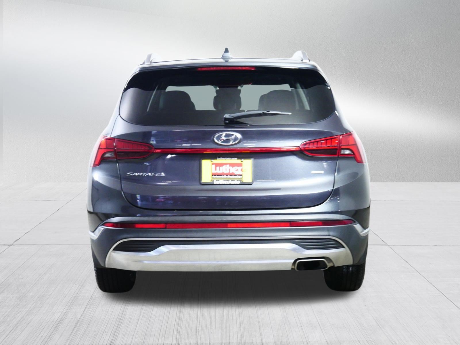 Used 2023 Hyundai Santa Fe SEL w/ Premium Package AWD/4WD image 6
