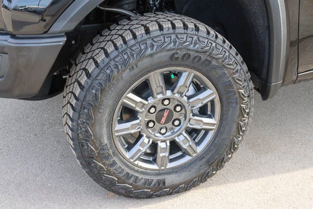 New 2026 GMC Sierra 1500 AT4X image 7