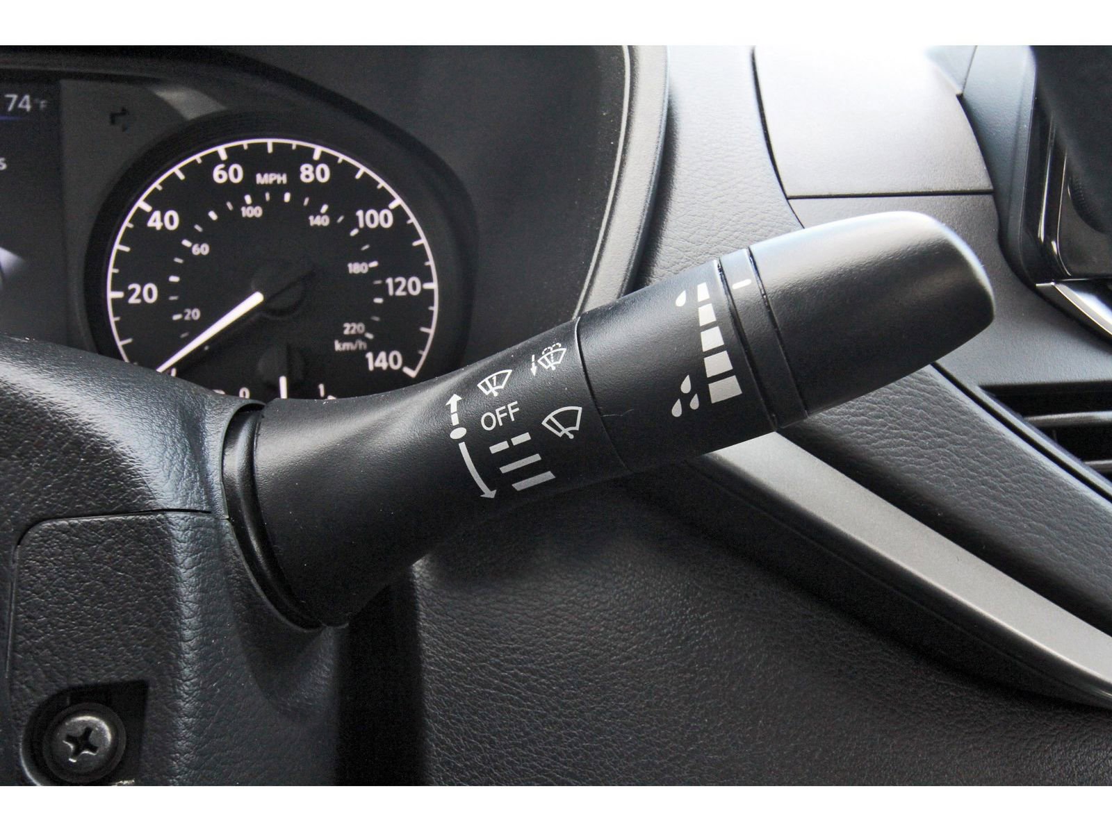 Used 2024 Nissan Altima 2.5 S FWD image 21