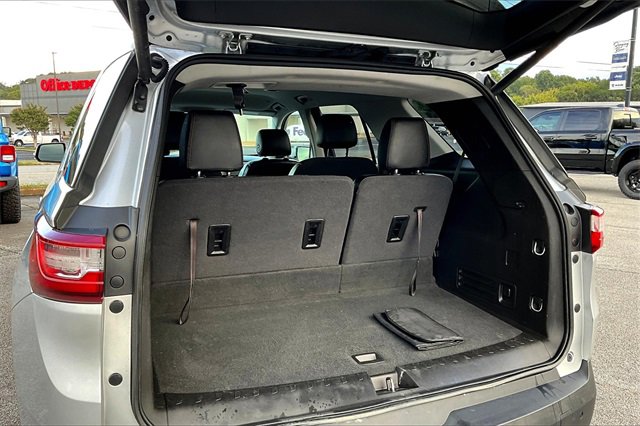 Used 2019 Chevrolet Traverse LT image 32