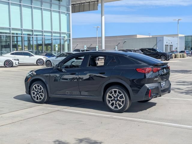 New 2026 BMW X2 xDrive28i w/ Technology Package AWD/4WD image 8