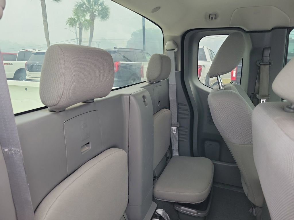 Used 2021 Nissan Frontier S RWD image 32