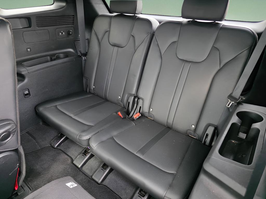 Used 2024 Kia Sorento SX Prestige image 16