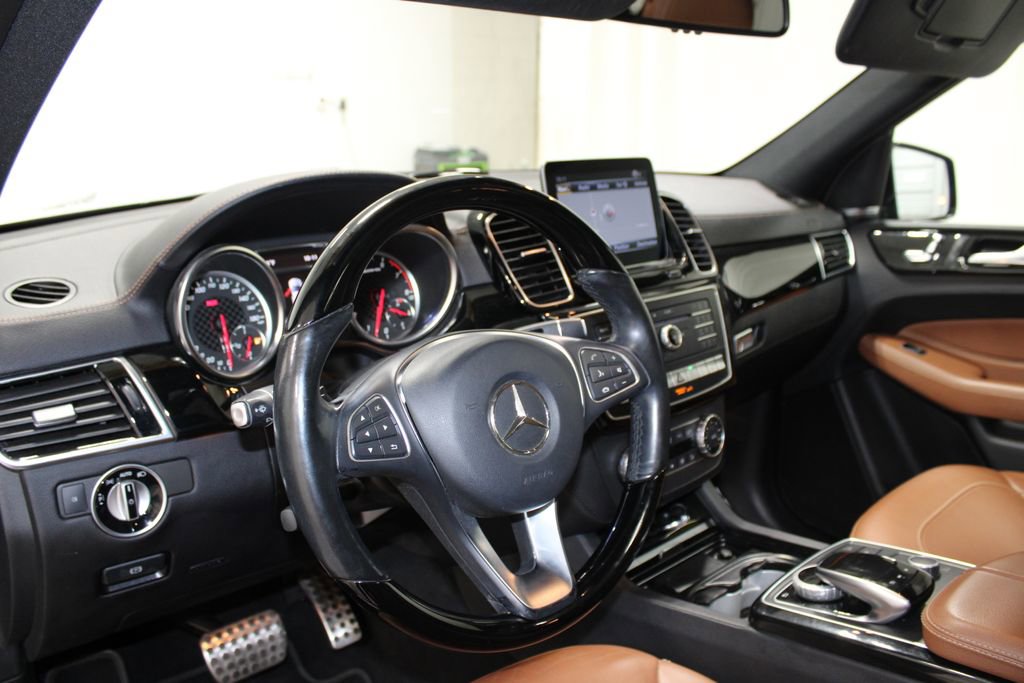 Used 2019 Mercedes-Benz GLE 43 AMG 4MATIC image 19