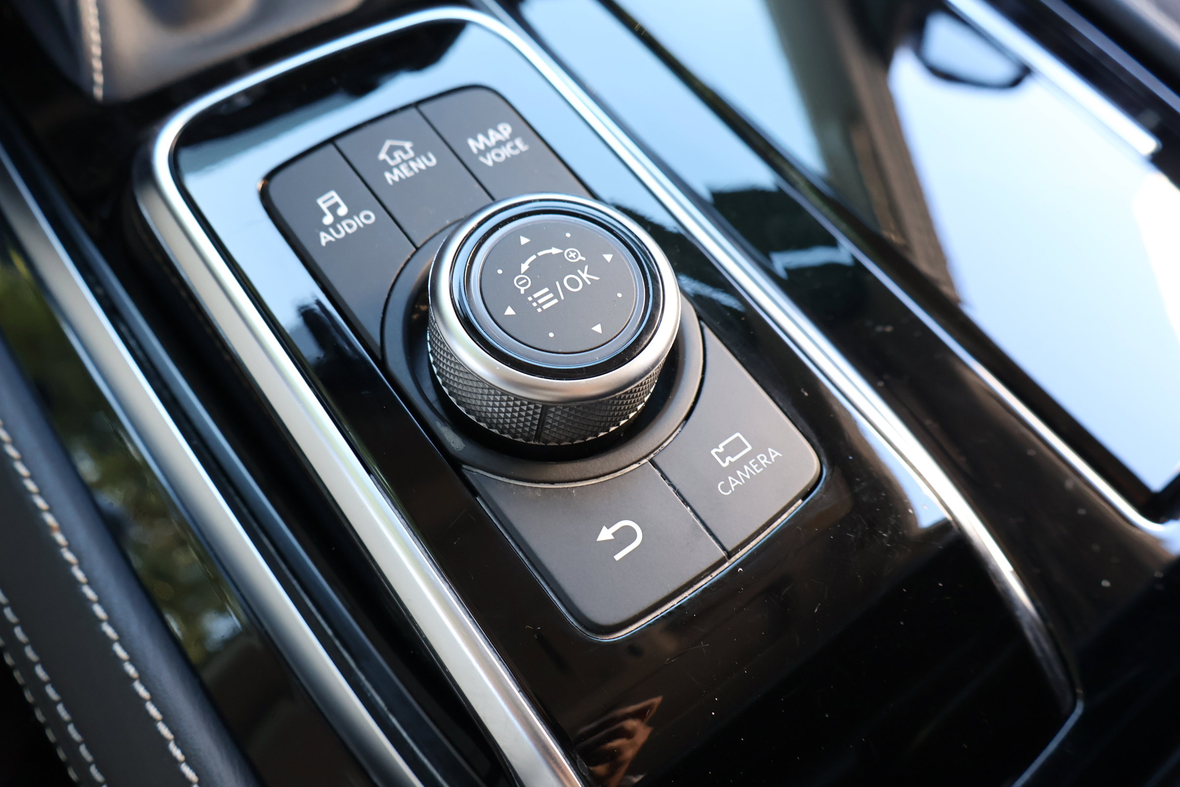 Certified 2024 INFINITI QX80 Premium Select w/ Cargo Package image 30