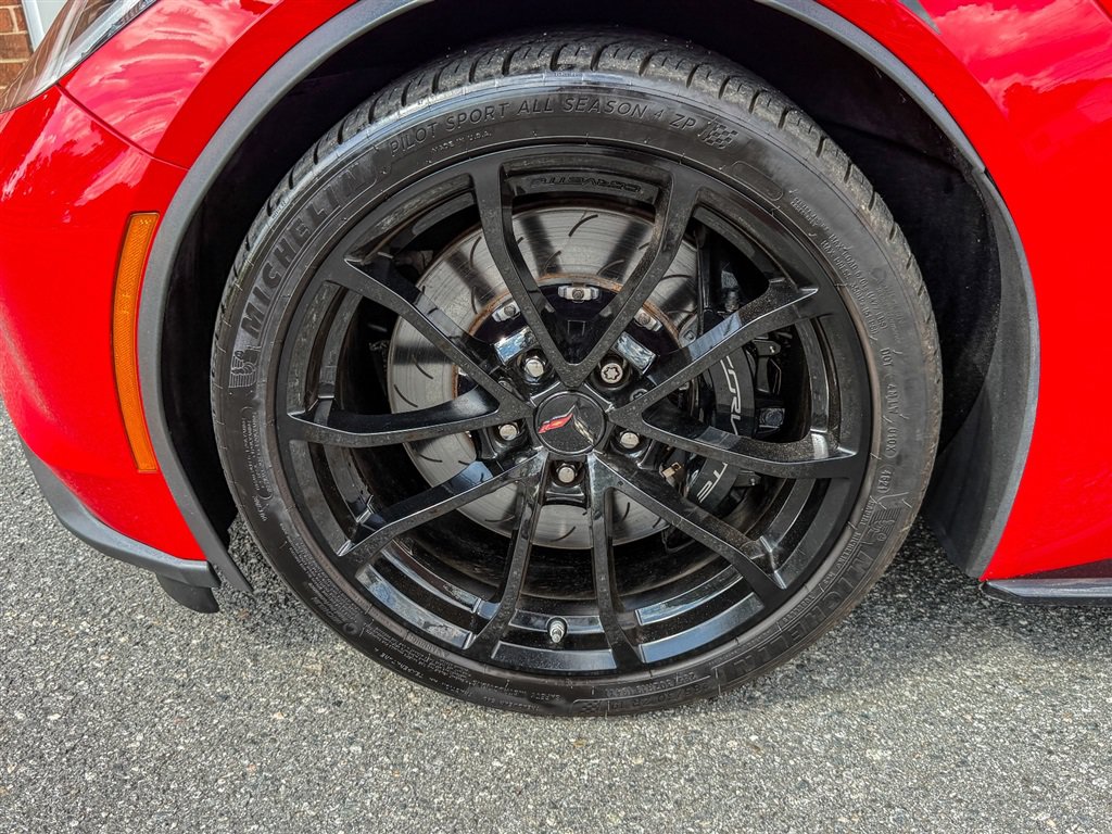Used 2019 Chevrolet Corvette Grand Sport RWD image 21